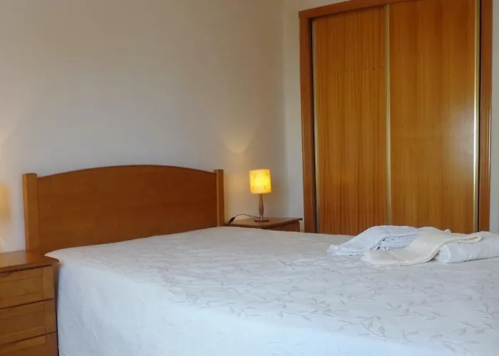 Avenida Da Liberdade Apartment *